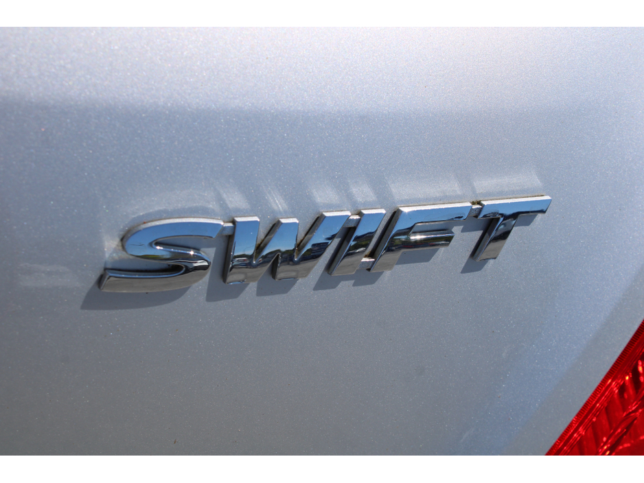 2015 Suzuki Swift 1.2L Petrol For Sale Images