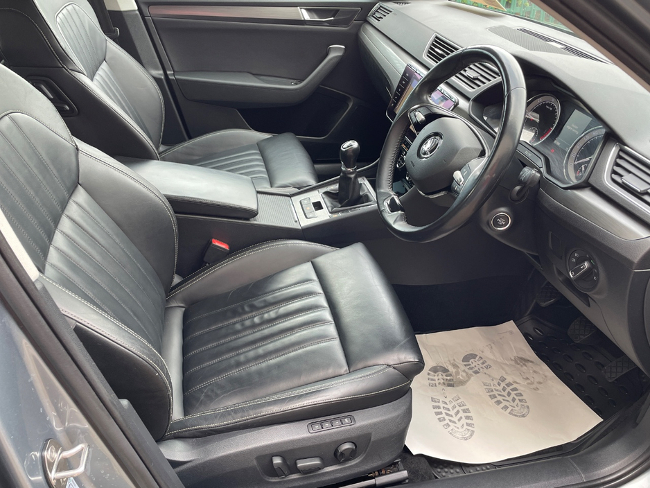 2021 Skoda Superb 2L Diesel For Sale Images