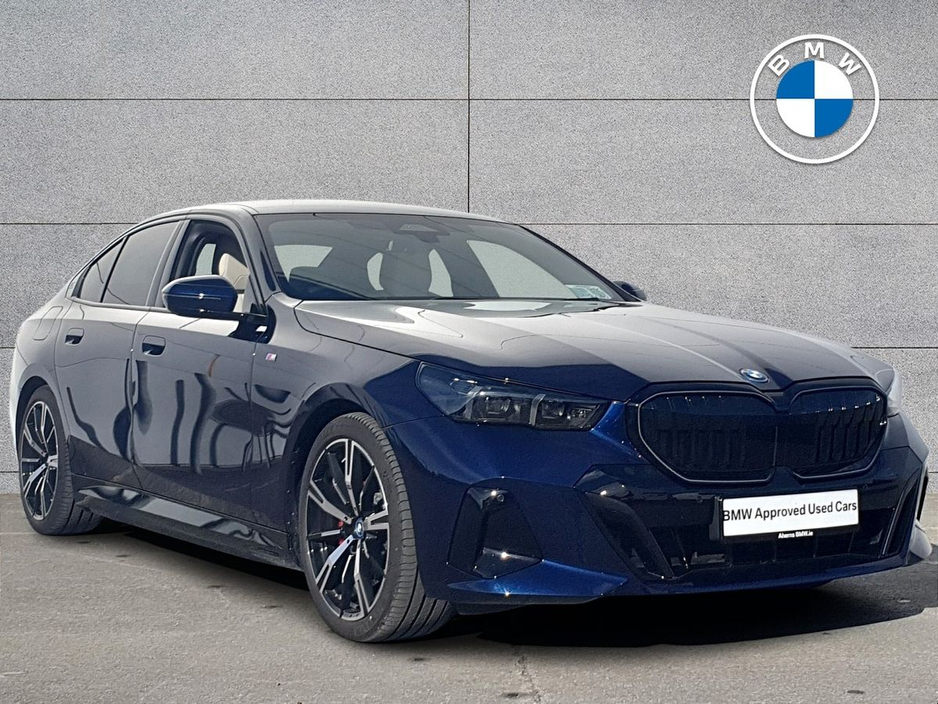 2025 BMW 5 Series 2.0L Petrol Plug-in Hybrid For Sale Images