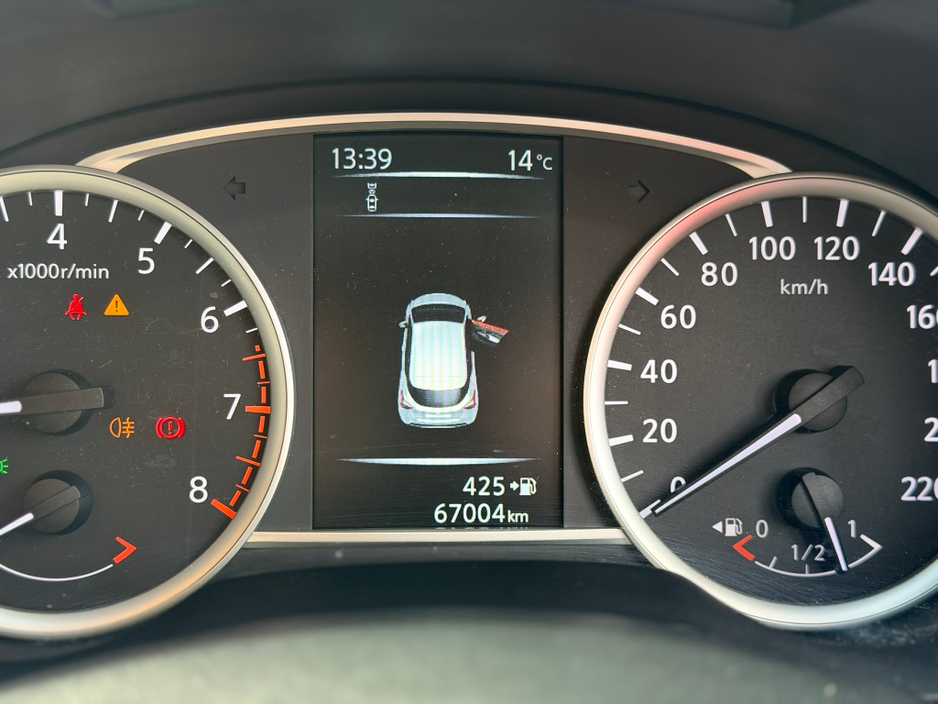 Nissan Micra 1.0 SV + BOSE 5DR - LOW KMS — thumbnail 22