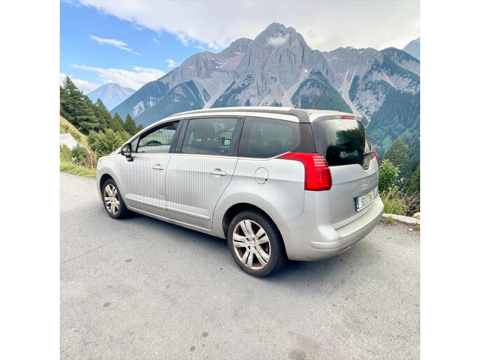 2015 Peugeot 5008 1.6L Diesel For Sale Images