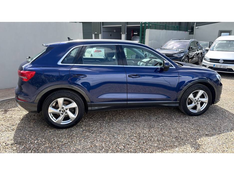 2021 Audi Q3 2L Diesel For Sale Images