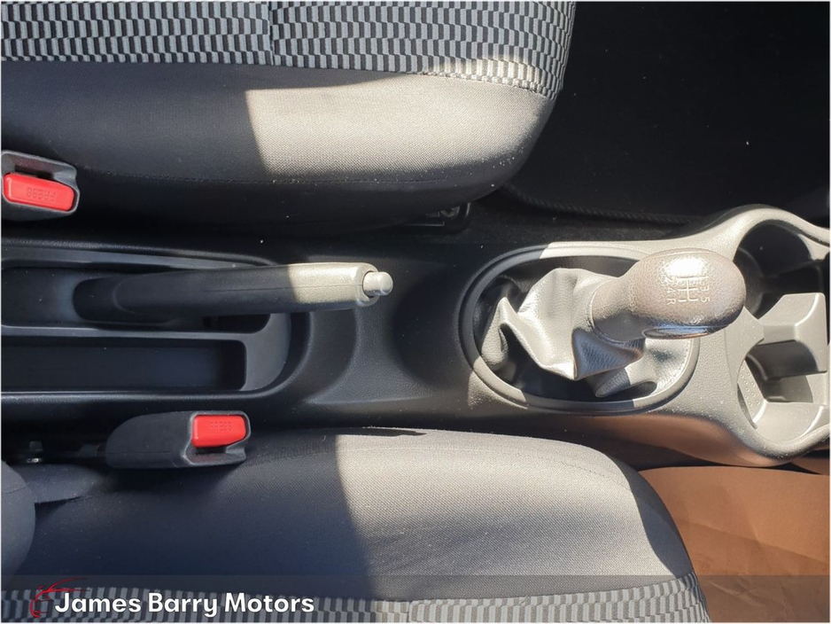 Nissan Micra 1.2 E — thumbnail 15