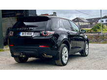 2018 Land Rover Discovery 2L Diesel For Sale Images