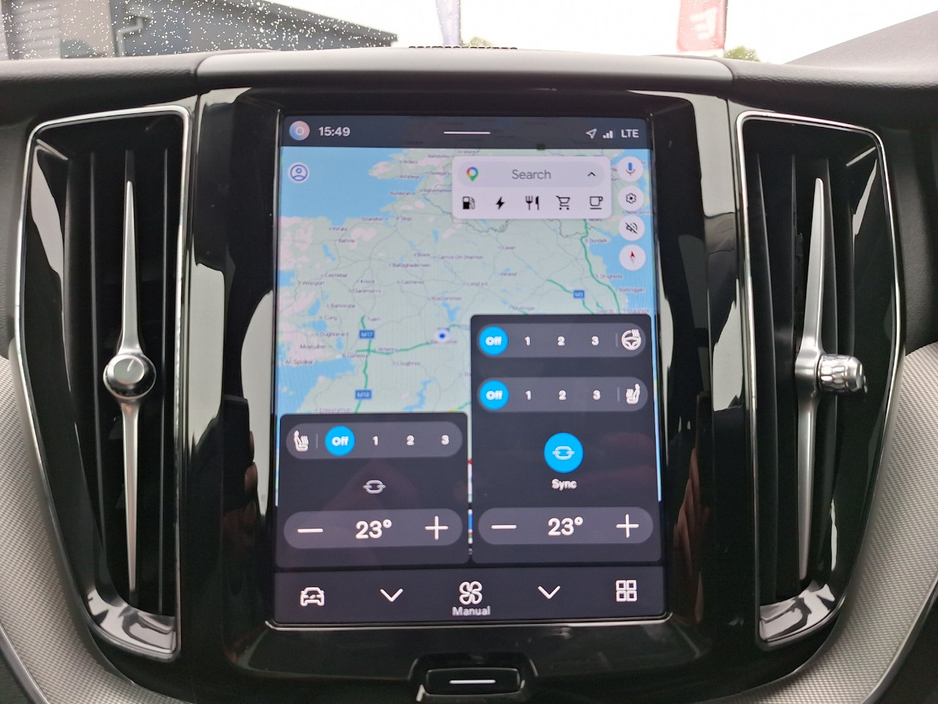 2023 Volvo XC60 2L Petrol Plug-in Hybrid For Sale Images