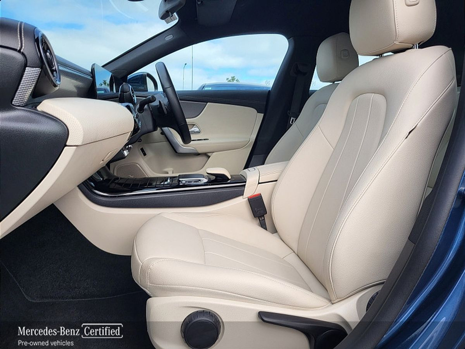 Mercedes-Benz CLA Class CLA200d Coupe Progressive AUTO — thumbnail 14