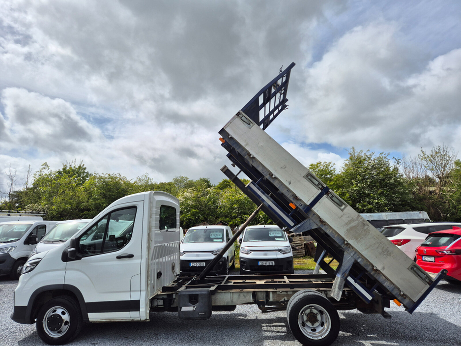 2022 Maxus Deliver 9 2L Diesel For Sale Images