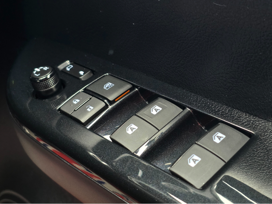 2023 Toyota Hilux 2.4L Diesel For Sale Images