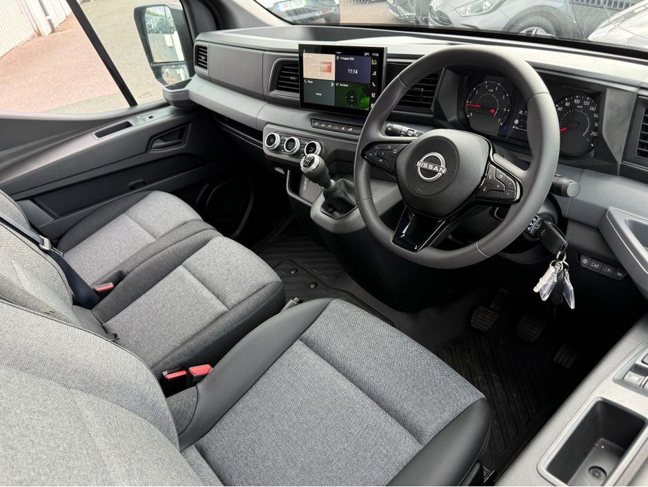 2027 Nissan Interstar 2L Diesel For Sale Images