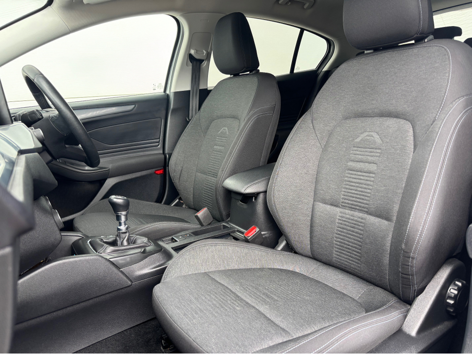 2021 Ford Focus 1.5L Diesel For Sale Images