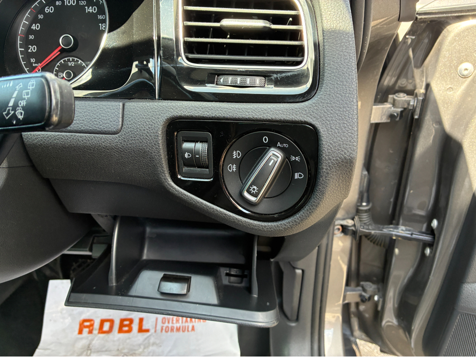 2017 Volkswagen Golf 1.6L Diesel For Sale Images