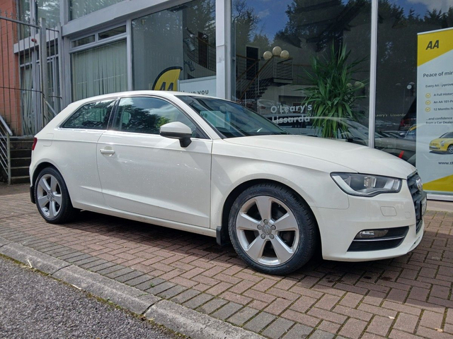 2013 AUDI A3 1.6 TDI SPORT 3DR, WHITE.