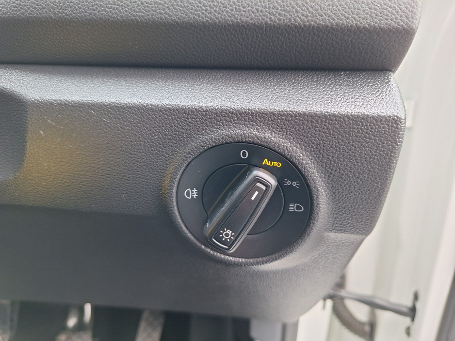 2023 Volkswagen T-Roc 1L Petrol For Sale Images