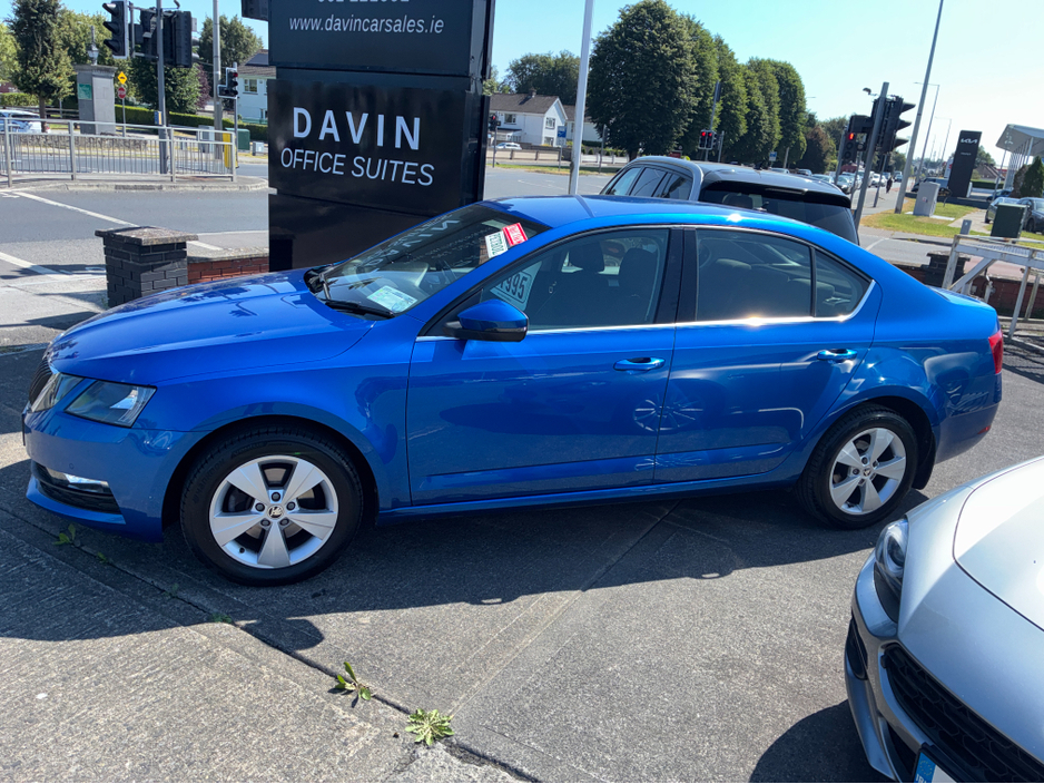 2019 Skoda Octavia 1L Petrol For Sale Images