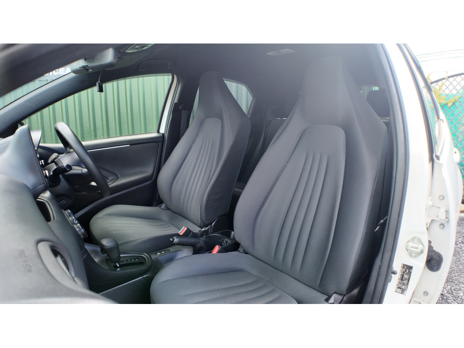 2020 Toyota Yaris 1L Petrol For Sale Images