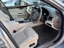 2016 Jaguar XF 2L Diesel For Sale Images