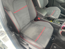 2024 Volkswagen Golf 2L Petrol For Sale Images