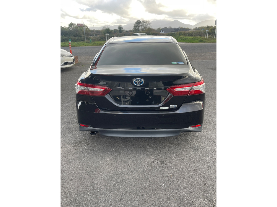 2019 Toyota Camry 2.5L Petrol Hybrid For Sale Images