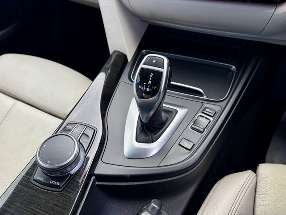 BMW 4 Series 430D M SPORT, IRISH CAR, OYSTER LEATHER, HARMAN KARDON, DIGITAL INSTRUMENT CLUSTER, HEATED SEATS — thumbnail 23