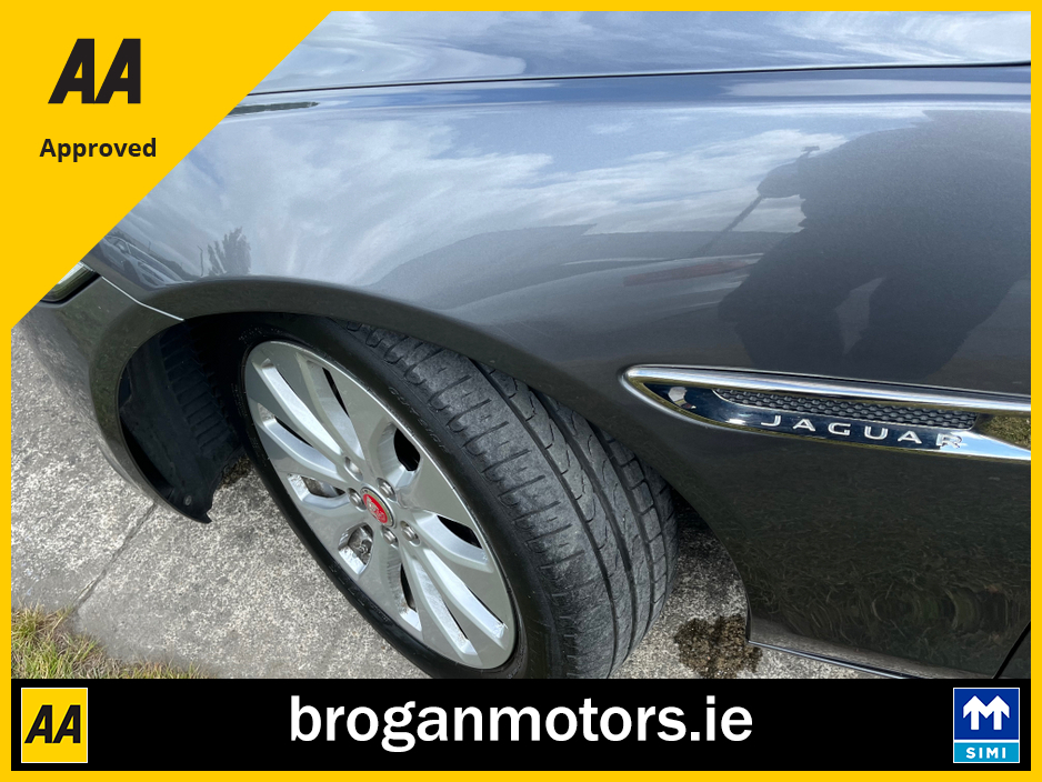 2016 Jaguar XE 2L Diesel For Sale Images