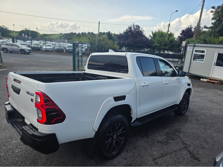 2023 Toyota Hilux 2.4L Diesel For Sale Images