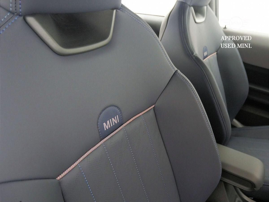 2024 MINI Hatch 1.5L Petrol For Sale Images