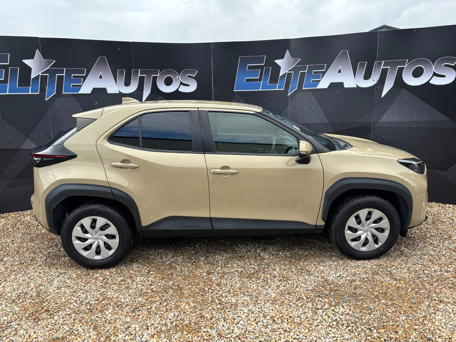 2021 Toyota Yaris Cross 1.5L Petrol Hybrid For Sale Images