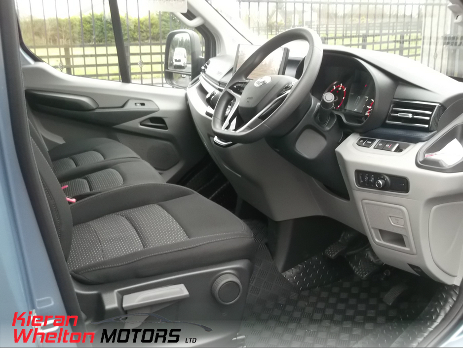 2026 Maxus Deliver 9 2L Diesel For Sale Images