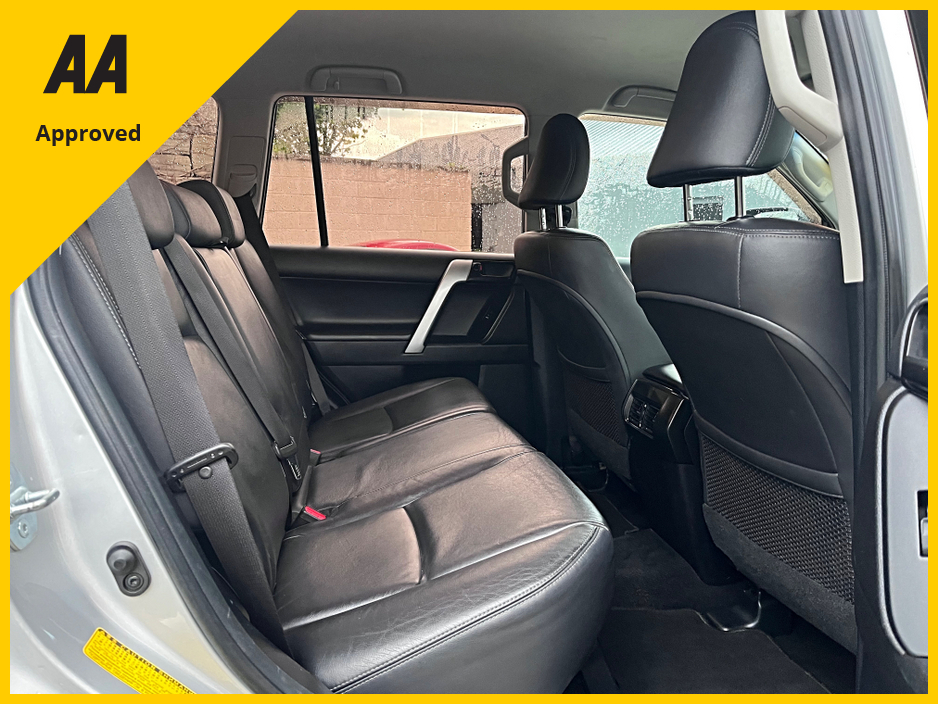 2014 Toyota Landcruiser 3L Diesel For Sale Images