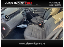 2023 Dacia Duster 1.5L Diesel For Sale Images