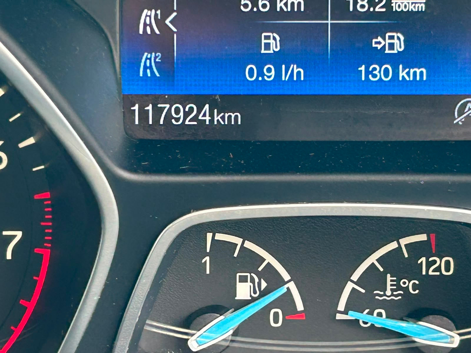 Ford Focus STYLE 1.0 ECOBOOST 100PS 4DR — thumbnail 14