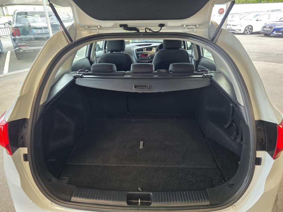 2013 Kia Ceed 1.4L Diesel For Sale Images