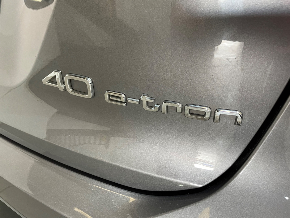 2023 Audi Q4 e-tron 0L Electric For Sale Images