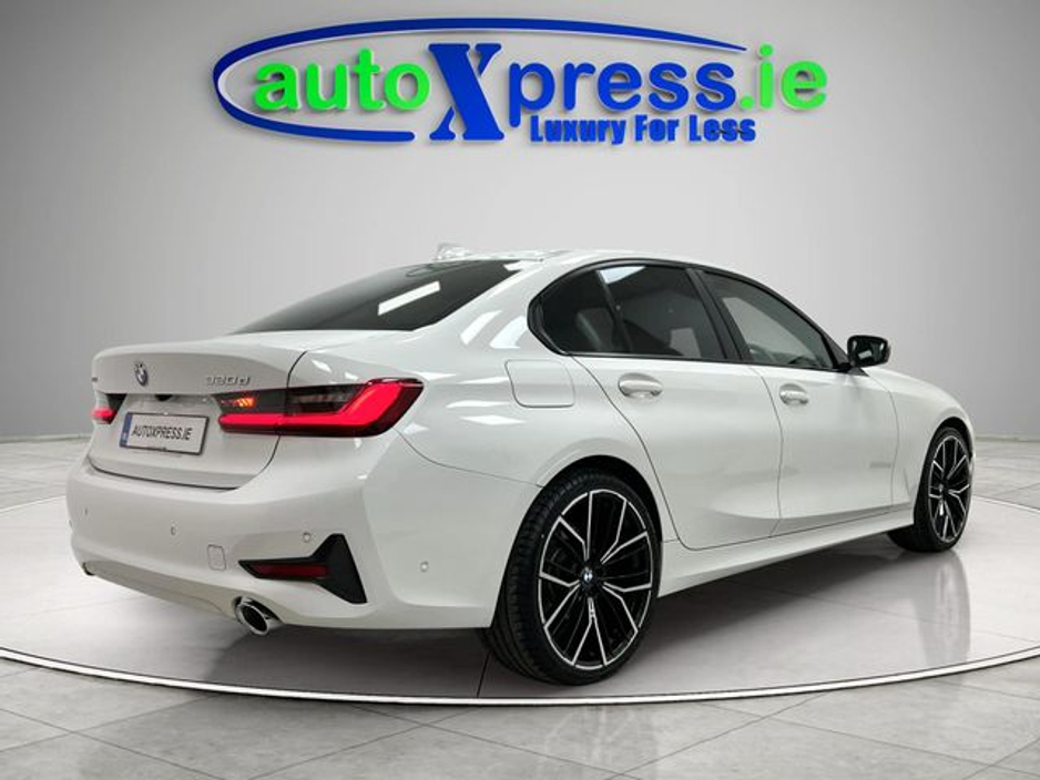 BMW 3 Series 320D xDrive Automatic. — thumbnail 7