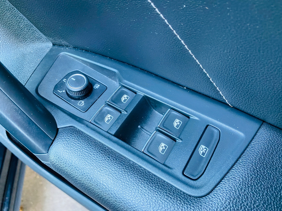 2020 Volkswagen Tiguan 2L Diesel For Sale Images