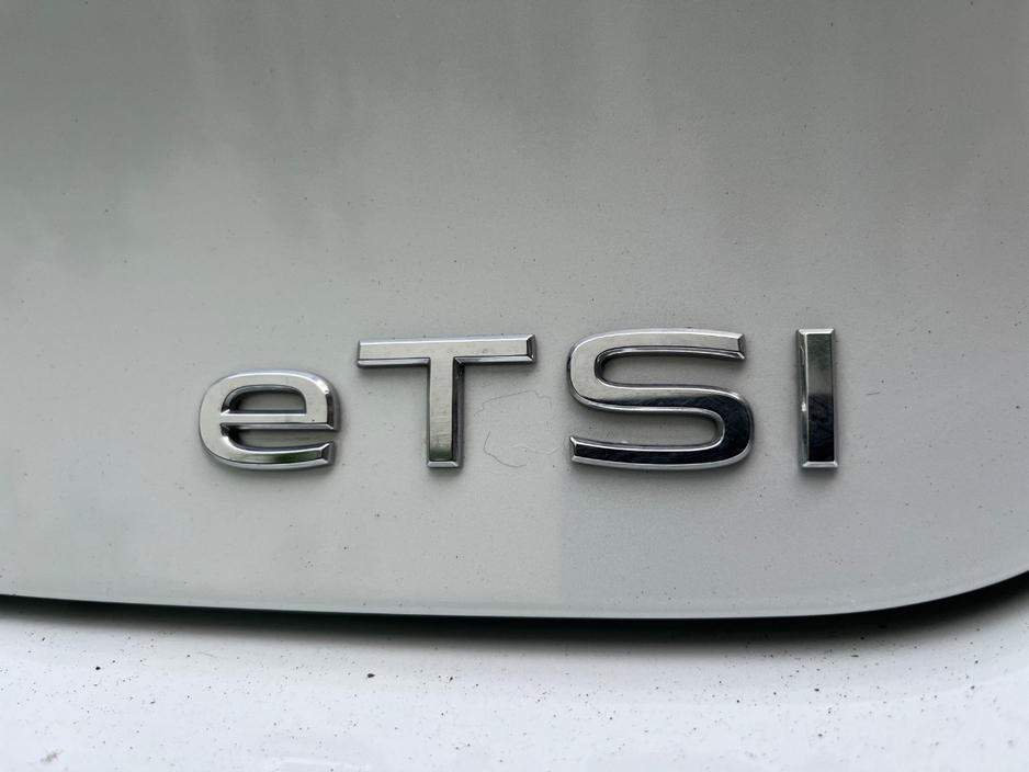 2021 Volkswagen Golf 1.5L Petrol For Sale Images