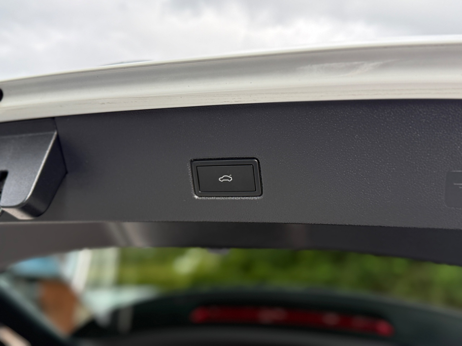 2022 Volkswagen T-Roc 1.5L Petrol For Sale Images