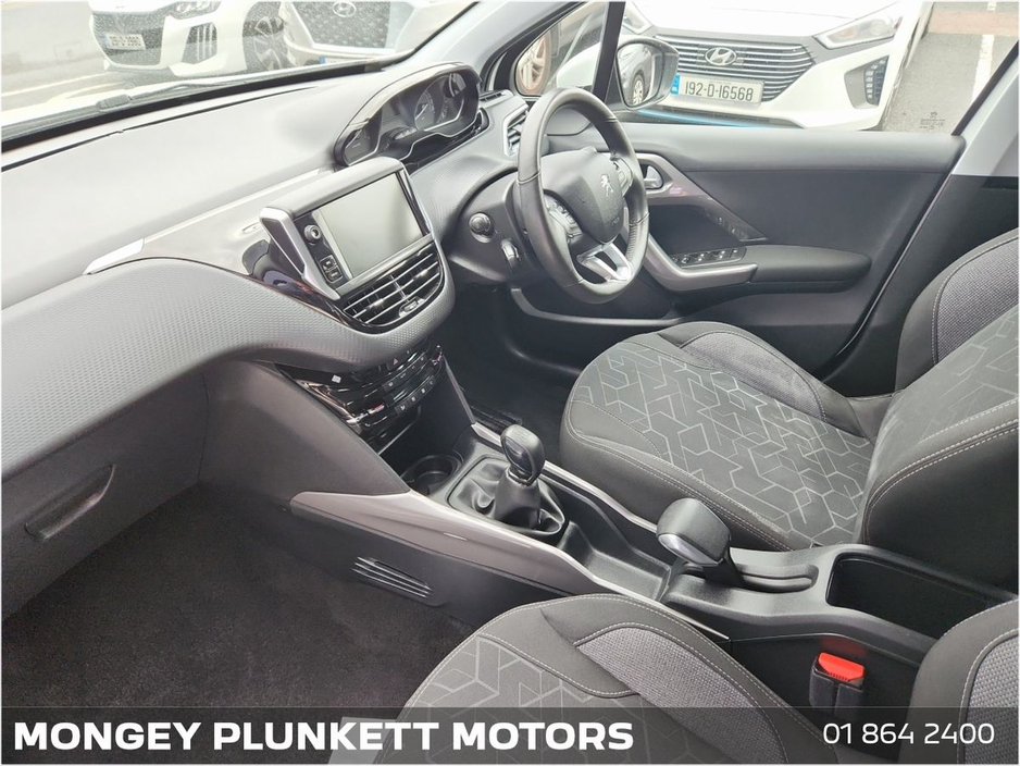 2017 Peugeot 2008 1.2L Petrol For Sale Images