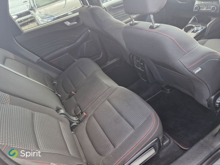 Ford Kuga 2.5 PHEV ST-Line Auto — thumbnail 5