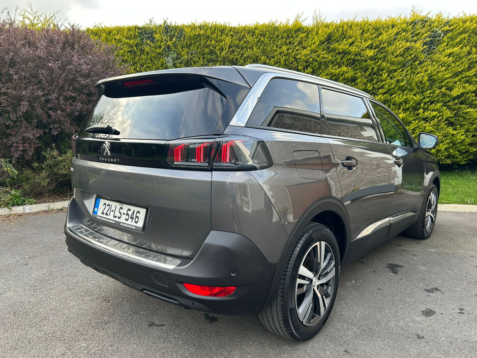 2022 Peugeot 5008 1.5L Diesel For Sale Images
