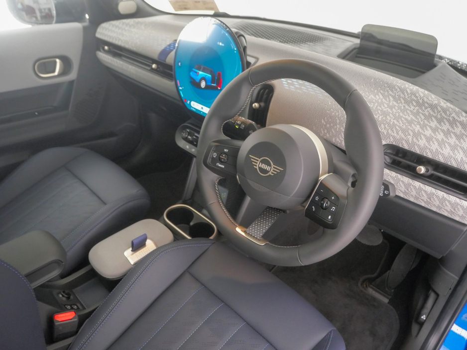 2025 MINI Cooper S 2L Petrol For Sale Images