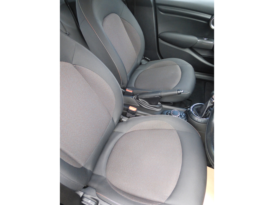 2017 MINI Hatch 1.5L Petrol For Sale Images