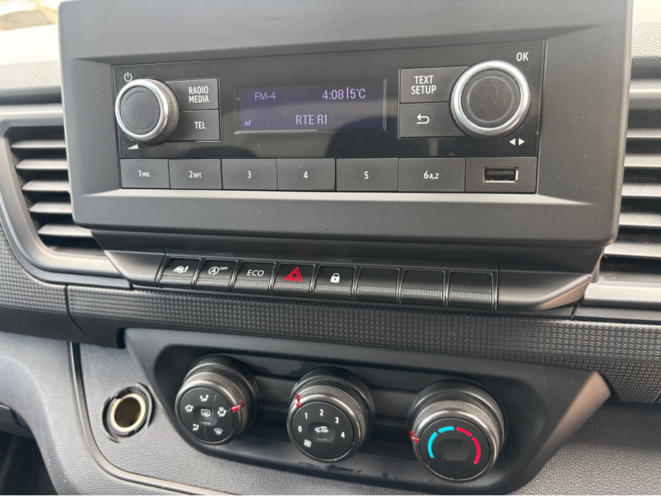 2023 Renault Trafic 2L Diesel For Sale Images