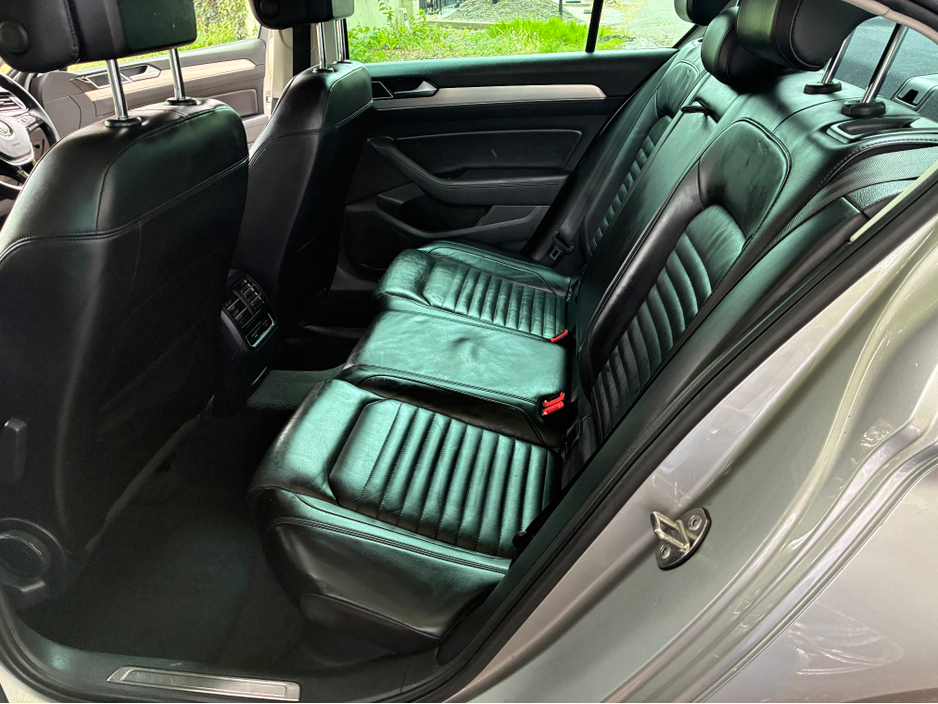 2015 Volkswagen Passat 1.6L Diesel For Sale Images