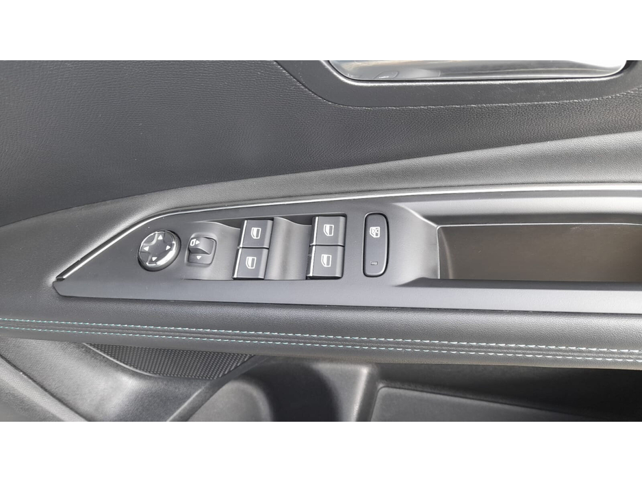 2023 Peugeot 3008 1.5L Diesel For Sale Images