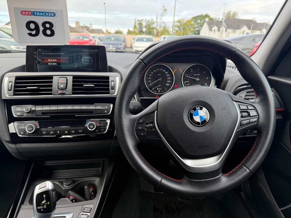 BMW 1 Series SPORT 2.0 DIESEL AUTOMATIC *REAR VIEW CAMERA, 16 " ALLOYS, REVERSE SENSORS, CRUISE CONTROL, BLUETOOTH CONNECTIVITY, DUAL ZONE CLIMATE CONTROL, PUSH START/STOP BUTTON, SERVICE HISTORY* — thumbnail 13