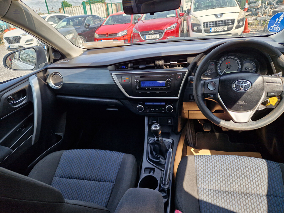 2015 Toyota Auris 1.4L Diesel For Sale Images