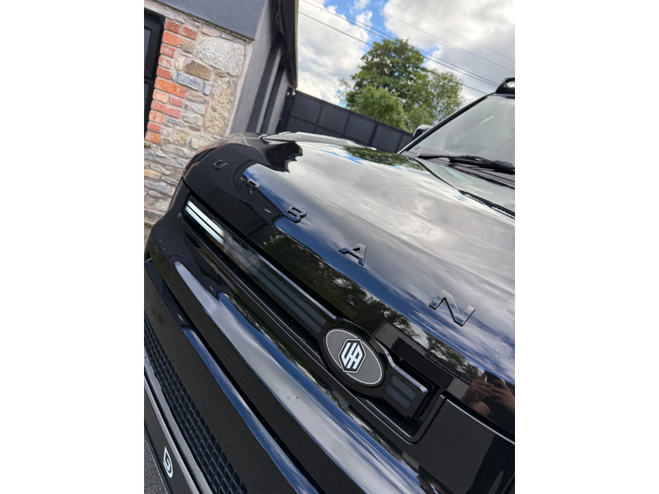 2026 Land Rover Defender 3L Diesel For Sale Images