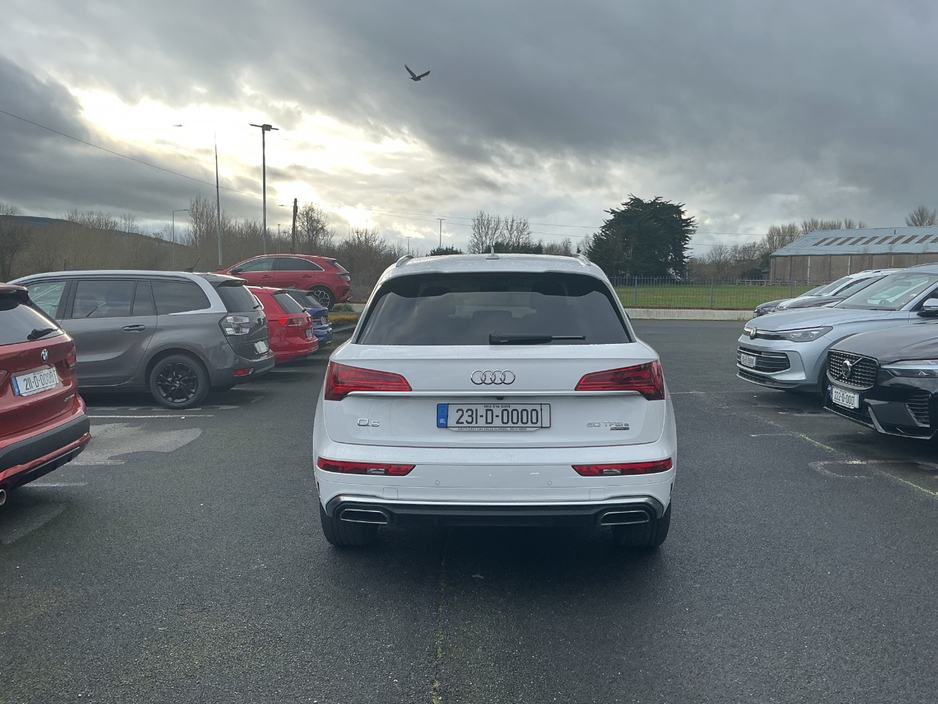 2023 Audi Q5 2L Hybrid For Sale Images