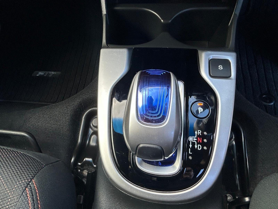 2014 Honda Fit 1.5L Petrol Hybrid For Sale Images